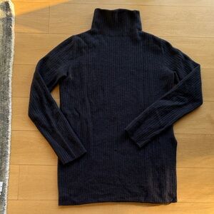 Vince ribbed Cashmere charcoal Gray funnel neck sweater